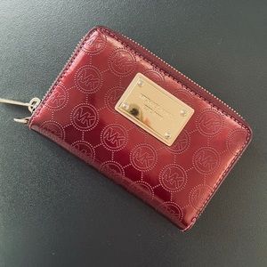 Michael Kors zipped wallet
